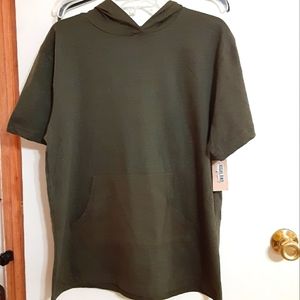 SZ M HIGHLAND SHORT SLEEVED HOODIE